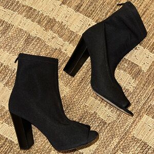 Gently Used ALDO PEEP TOE BOOTIES SIZE 8